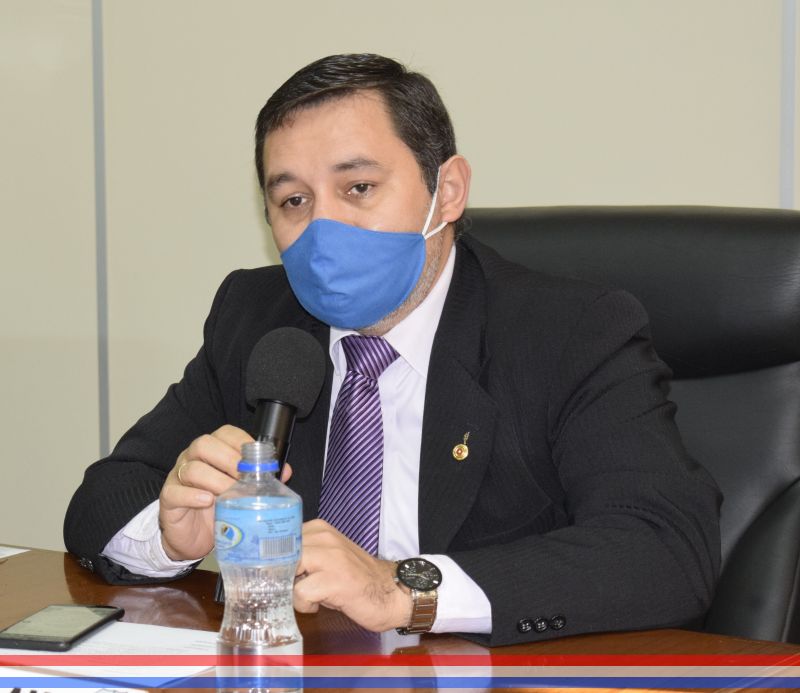 Informe del concejal Castellano respecto a reunión con directivos de la Línea 79 y acerca de la distribución de kits alimentarios en escuelas beneficiarias del Almuerzo Escolar