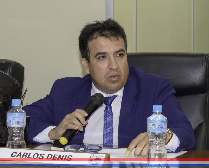 Concejal Denis solicita notificar a organizadores de torneos de fútbol amateur sobre prohibición de actividades el domingo, atendiendo a la jornada electoral