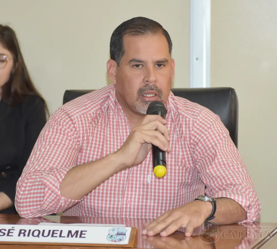 Concejal Riquelme reitera al Ejecutivo Municipal la remisión de los convenios firmados con el Ministerio de Defensa Nacional y con el MOPC