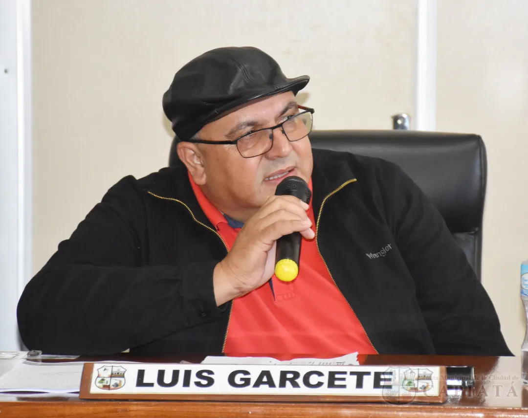 Concejal Garcete solicita al Ejecutivo Municipal la inspección del camposanto ante denuncia de entierros en los pasillos
