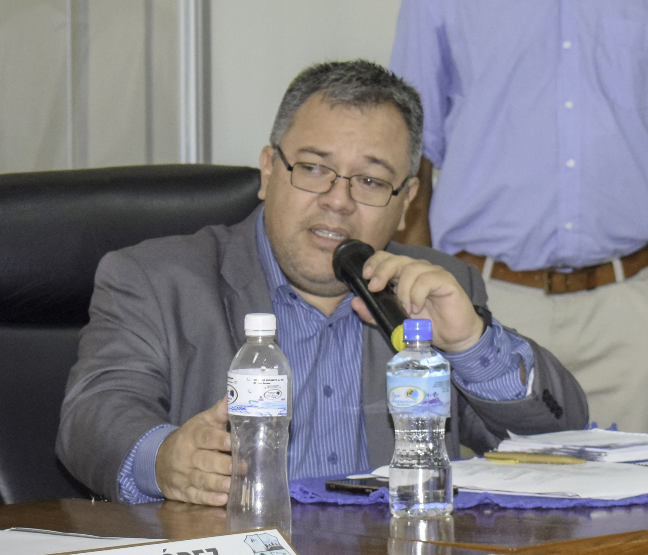 Concejal Llano solicita al Ejecutivo Municipal la suspensión de una obra que no contaría con las documentaciones correspondientes