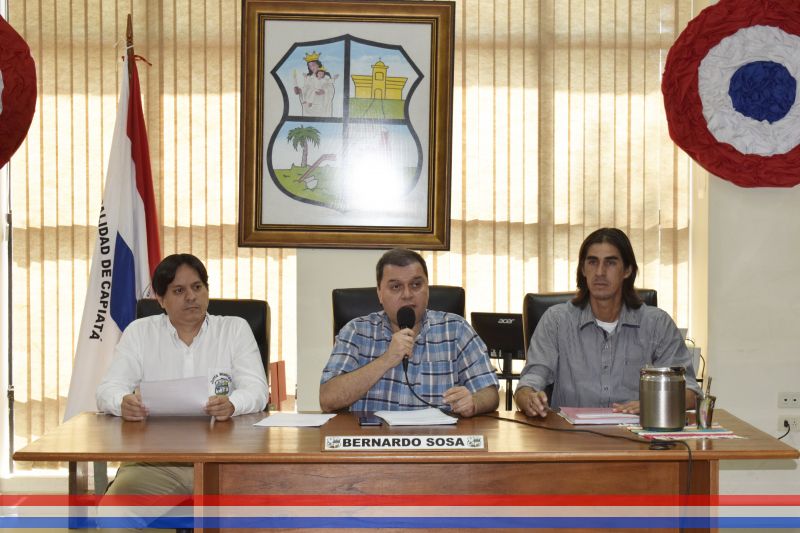 Aprueban Adenda Nº 2/2020 al contrato Nº 173/2019 "Revitalización del Parque Ecológico en ruta 2 y de la Plaza Lineal en ruta 1"