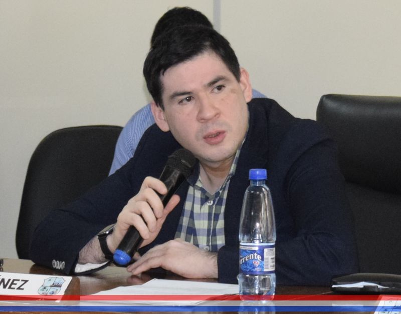 Concejal Jiménez solicita construcción de desagüe pluvial en Marinería Cué, Cía. 9ª Rojas Cañada