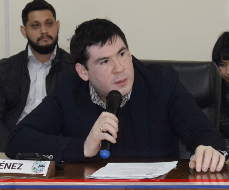 Concejal Jiménez solicita al Ejecutivo Municipal realizar obra de empastado en el futuro camposanto municipal "Parque del Sur"