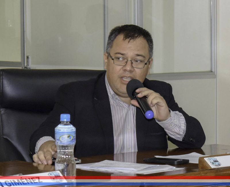 Concejal Llano solicita realizar, vía Resolución, un pedido de informe a la Fiscalía de Delitos Económicos sobre denuncia presentada por vecinos