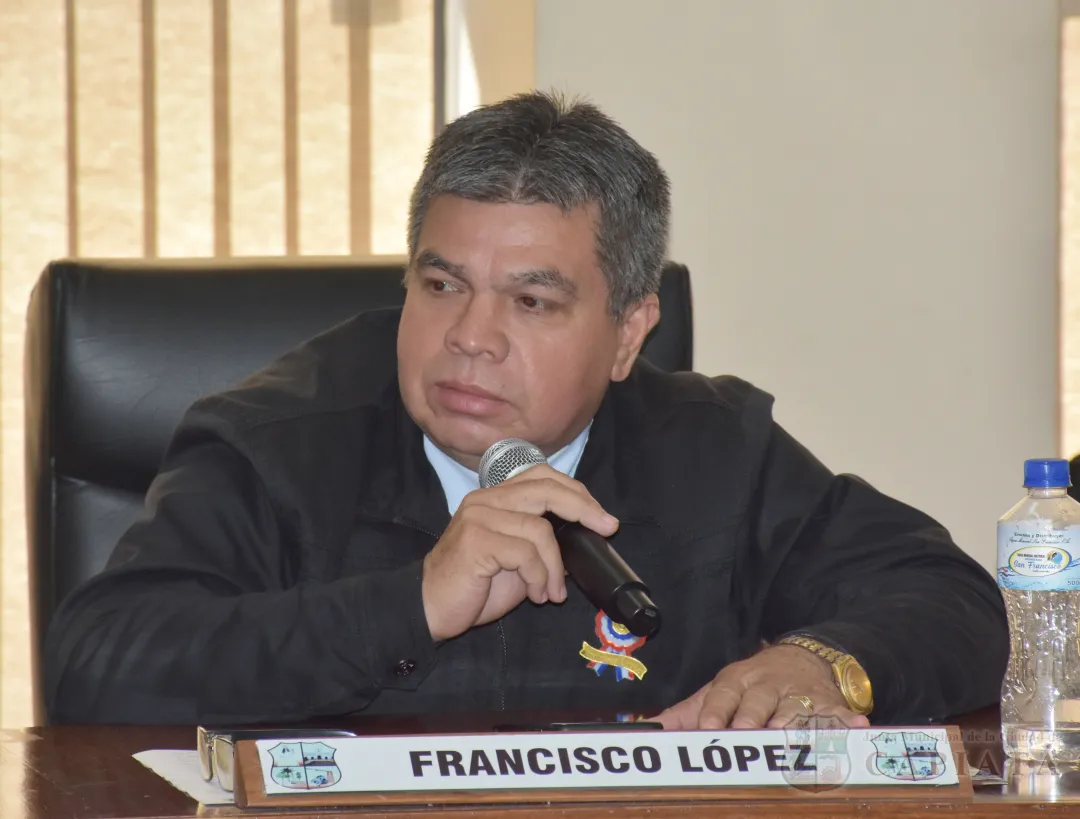 ¡Felicitaciones a los enfermeros y enfermeras en su día!