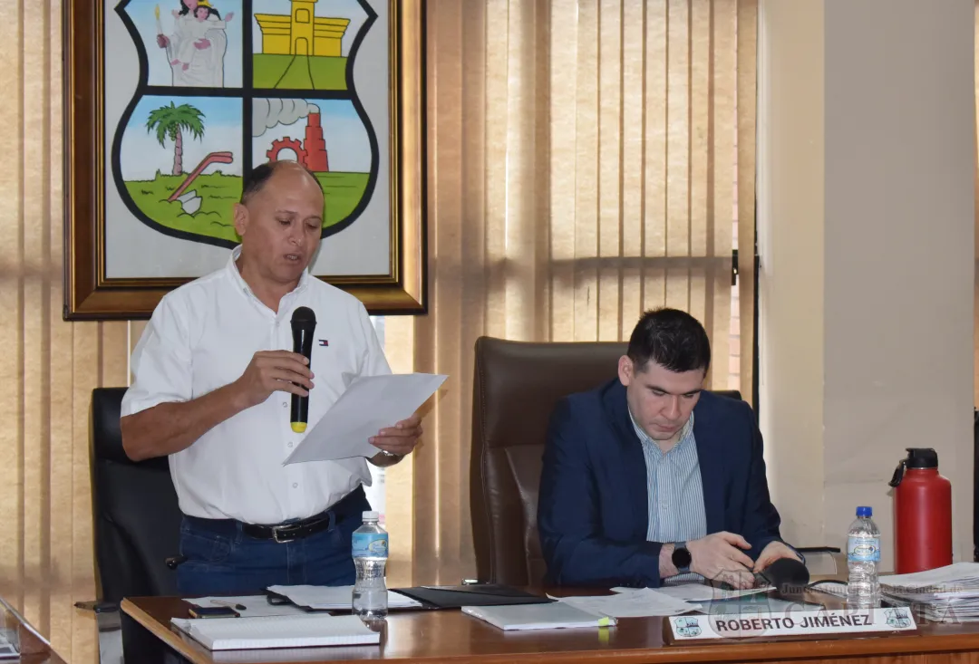 Aprobaron convenio entre la Municipalidad y Petropar para la provisión de combustible para uso institucional
