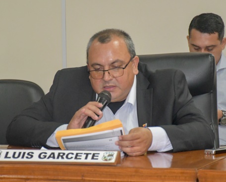 Proponen declarar como Ciudadano Ilustre de Capiatá a joven oficial de Policía destacado durante sus estudios en la Rca. de Chile