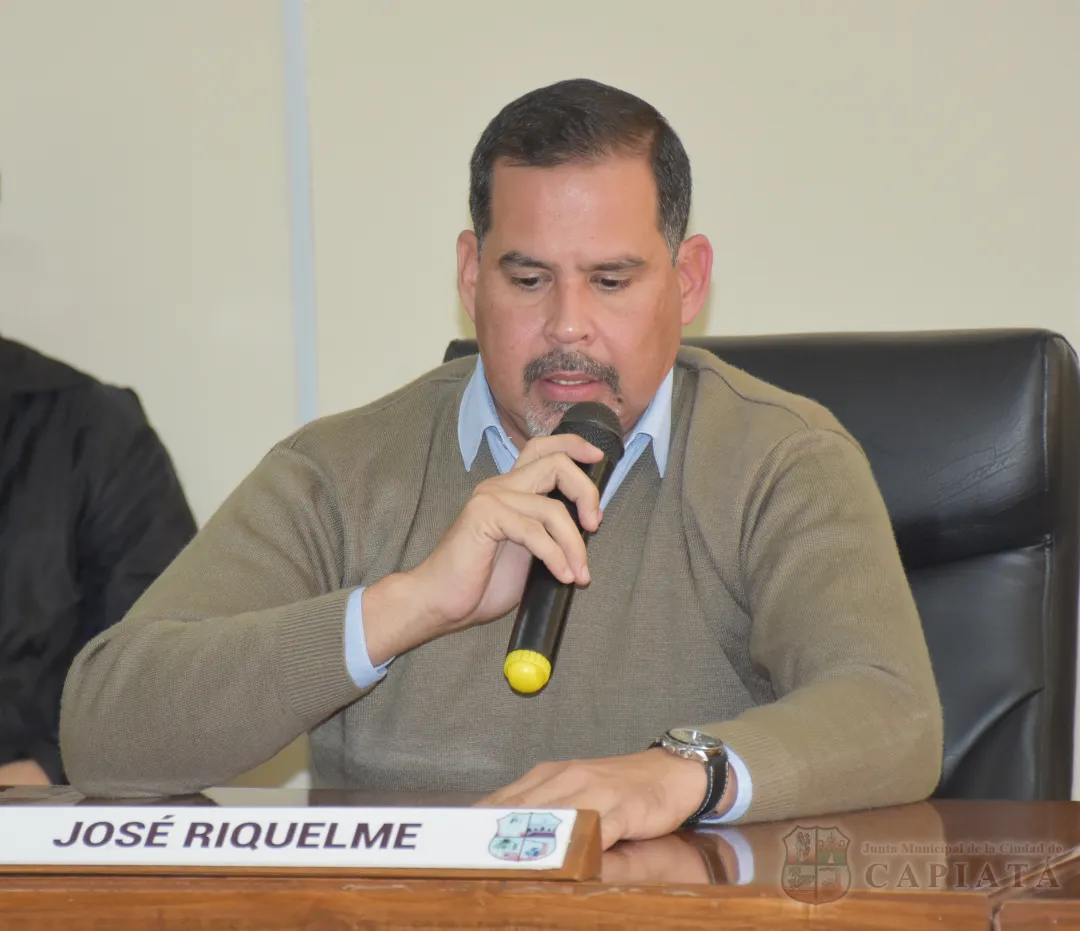 Concejal Riquelme rinde homenaje a los héroes capiateños de la Guerra del Chaco