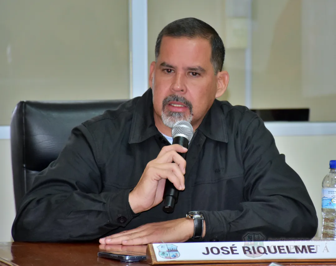 Concejal Riquelme solicita al Ejecutivo Municipal informe sobre obras de refacción en el Hospital Distrital de Capiatá