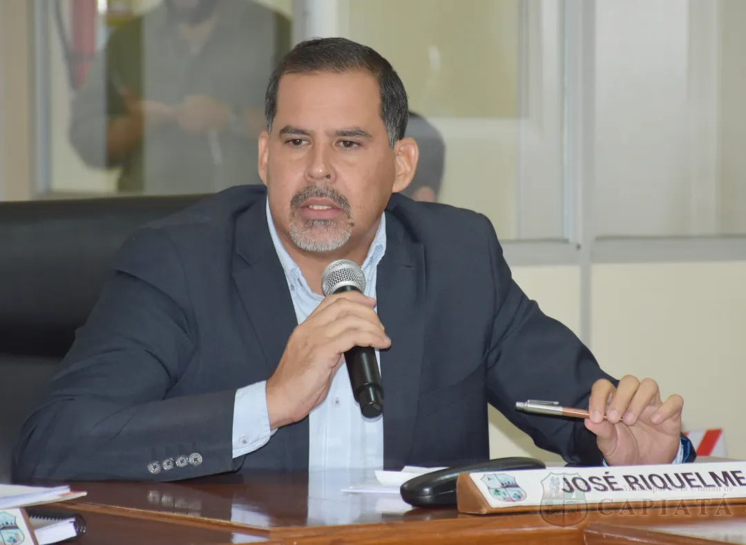 Solicitan informe respecto a la situación del servicio de recolección de residuos a cargo del Consorcio Nuestra Señora de la Candelaria