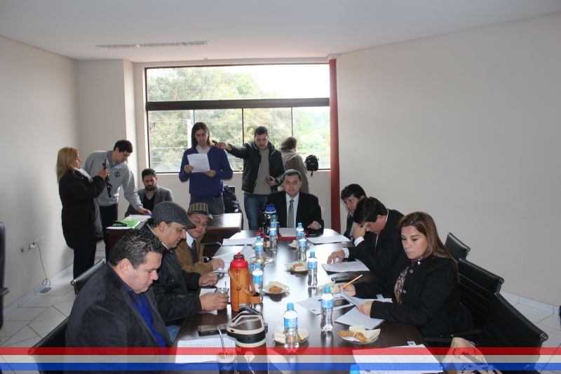 SESION ORDINARIA DE LA JUNTA MUNICIPAL DE CAPIATA: Notas Recibidas, Notas Remitidas y Expedientes Dictaminados
