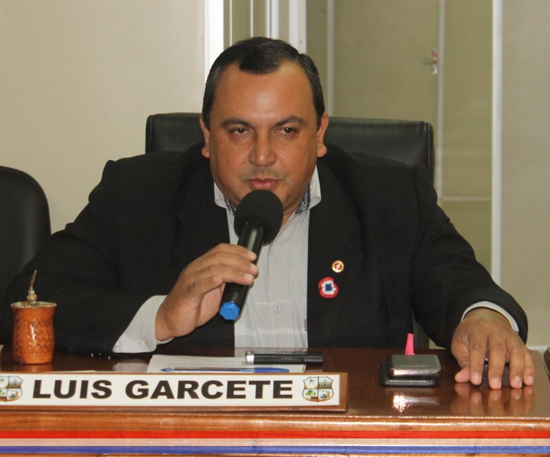 Concejal Garcete solicita a la Dirección de Obras realizar una verificación de la parada de colectivos del Km. 24 ruta II
