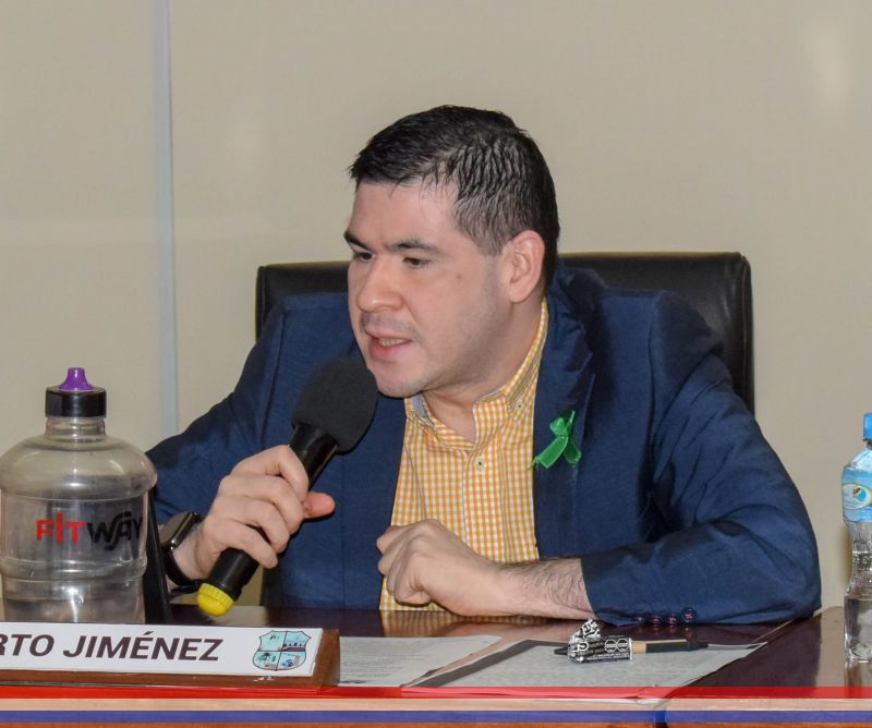 Solicitan al Ejecutivo Municipal gestionar ante las instituciones correspondientes el despeje de vehículos chatarra ubicados en inmediaciones de comisarías