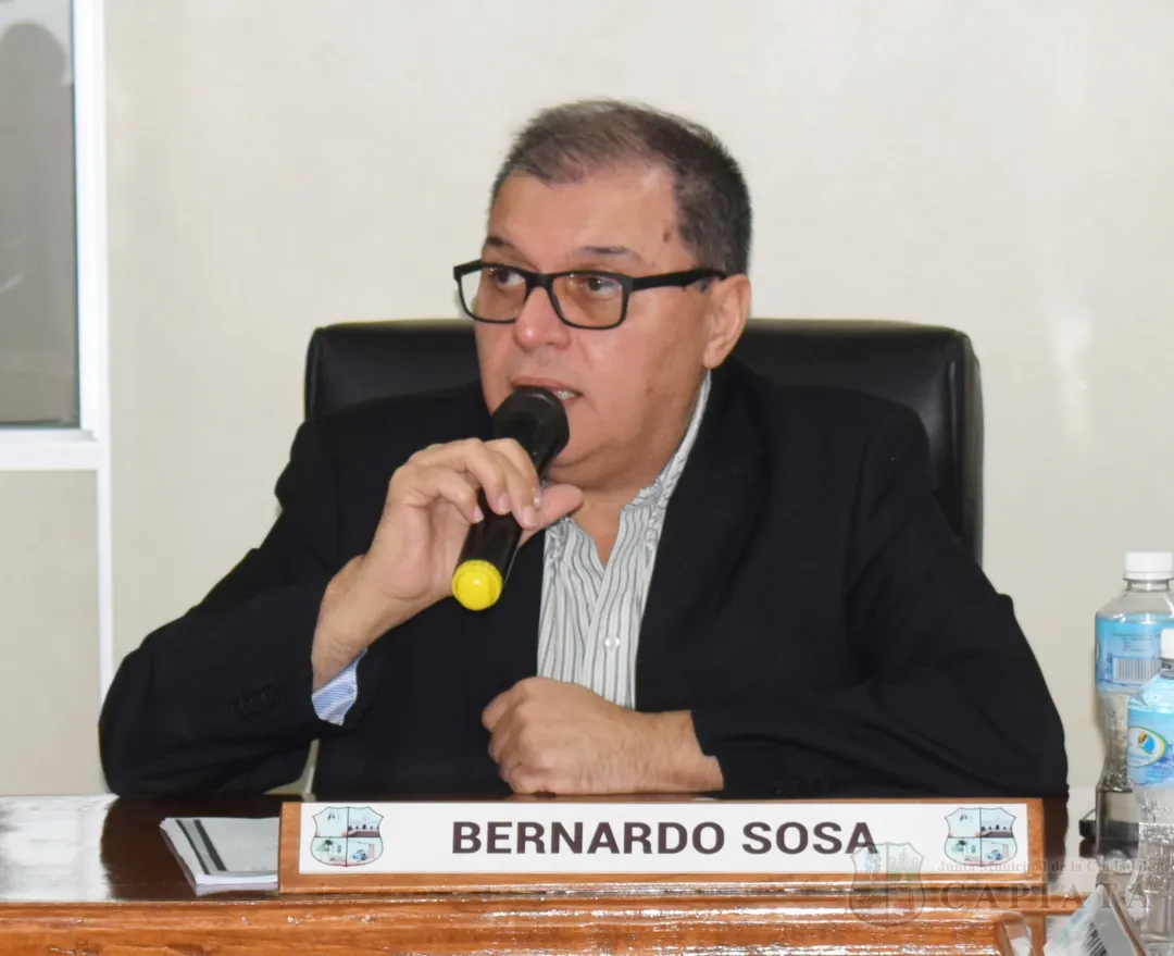 Por falta de documentación, en muchos territorios sociales el Gobierno no puede construir más viviendas, informó el concejal Sosa Viveros