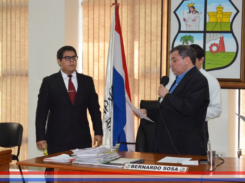 Abg. Pedro Hugo Lorenzo González Barrios juró como Juez de Faltas Ad Hoc