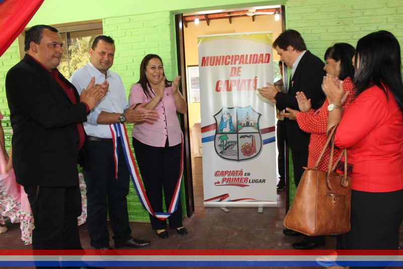 Inauguración de mejoras en la Esc. Bás. Nº 604 Laurelty