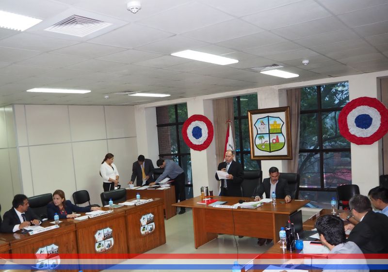 Aprueban adenda al contrato de obras para el Camposanto Municipal